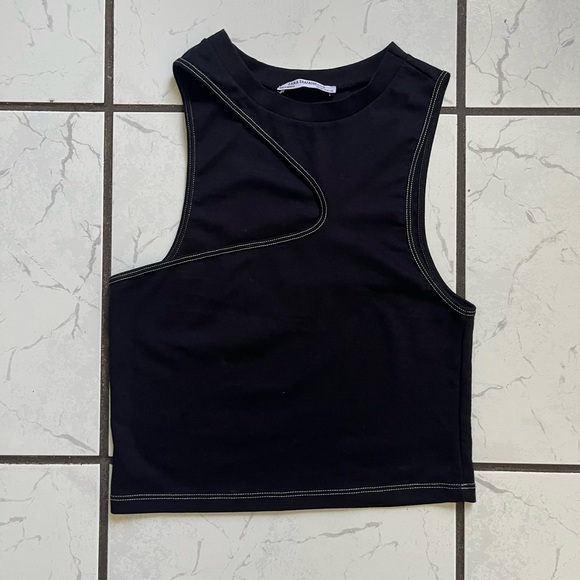 Zara asymmetrical black crop top - Picture 1 of 4